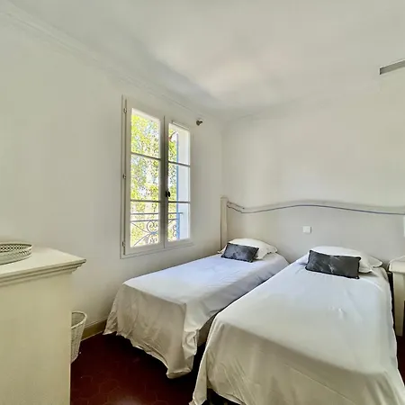 Les Restanques Maison 2 Pins 3 Nyaraló *